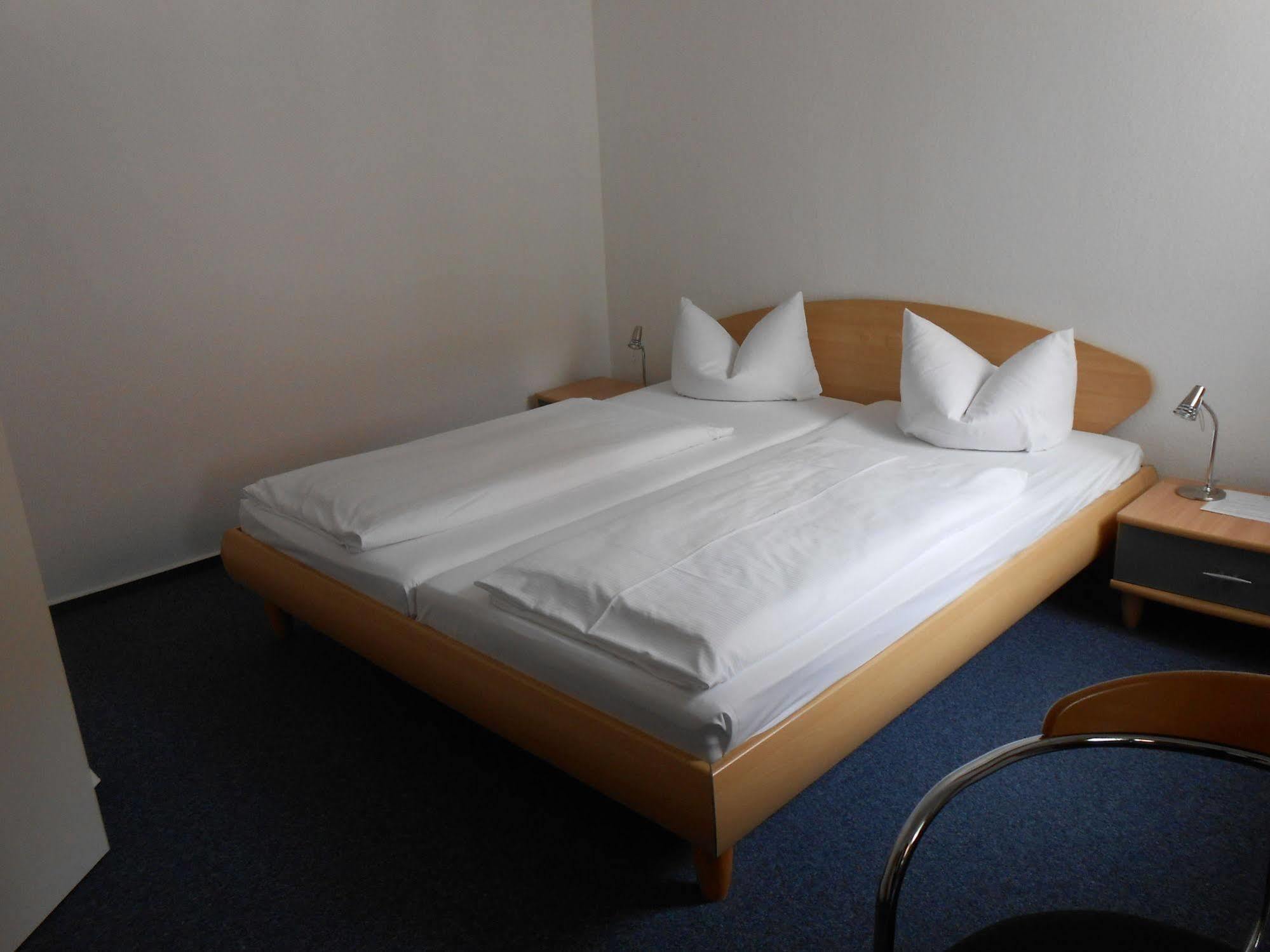 Hotel Zur Boerse Hamelin Buitenkant foto
